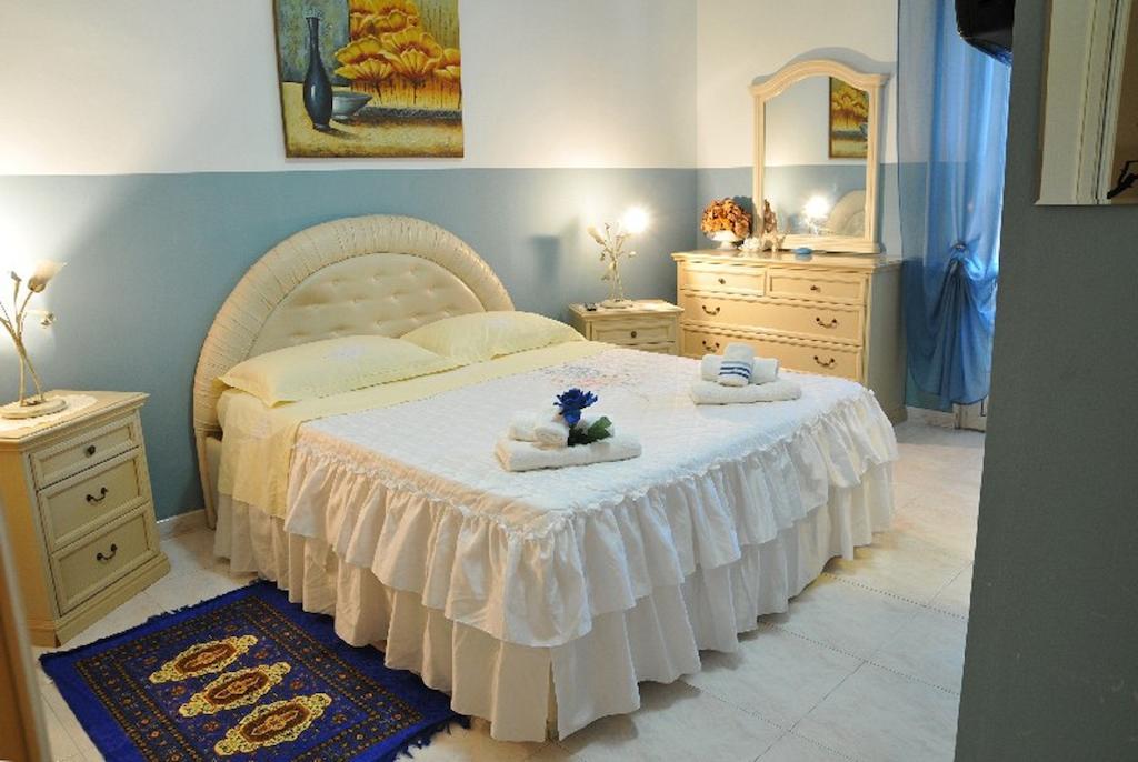 לינה וארוחת בוקר צ'יוויטווקיה Oasi Del Relax חדר תמונה